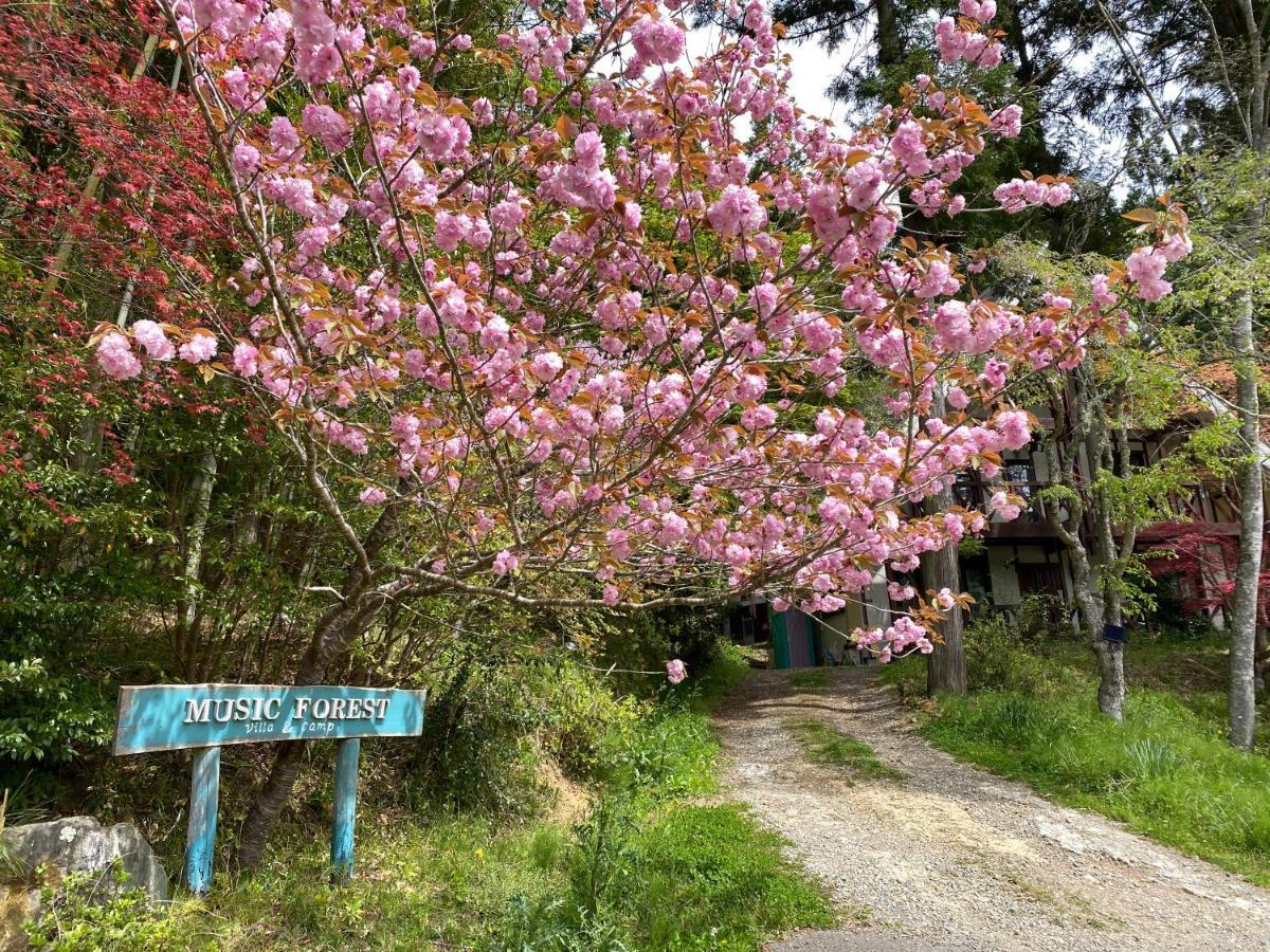 Music Forest Villa&Camp Tamba-Sasayama Eksteriør billede